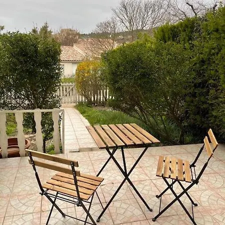 Le Belleviste - Studio équipé, Wifi, Parking Hotel Gréoux-les-Bains